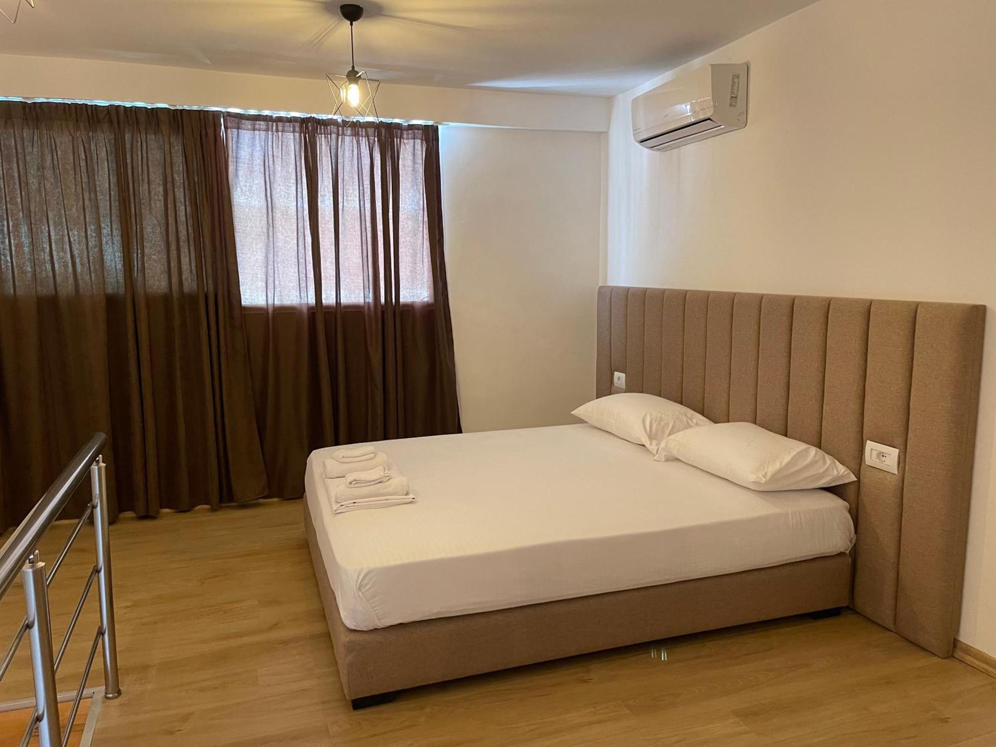 Sunrose Residences *