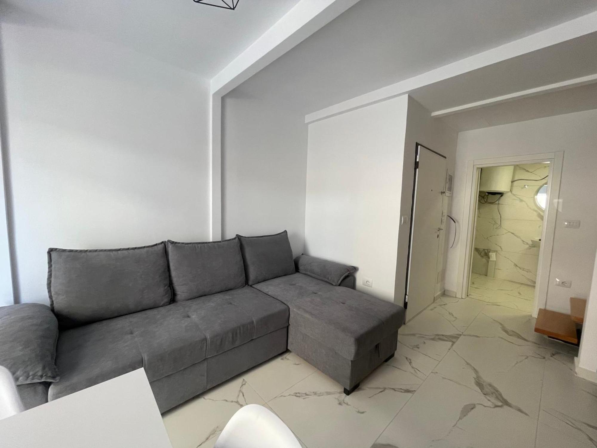 Sunrose Residences Apartament *